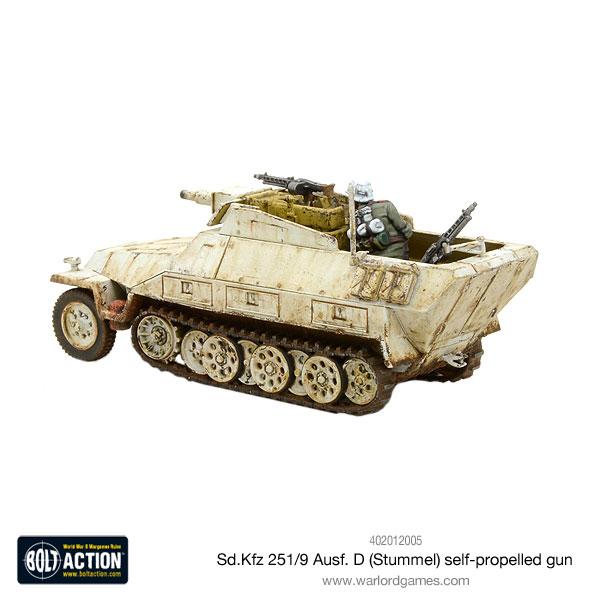 Sd.Kfz 251/9 Ausf D (Stummel) half-track